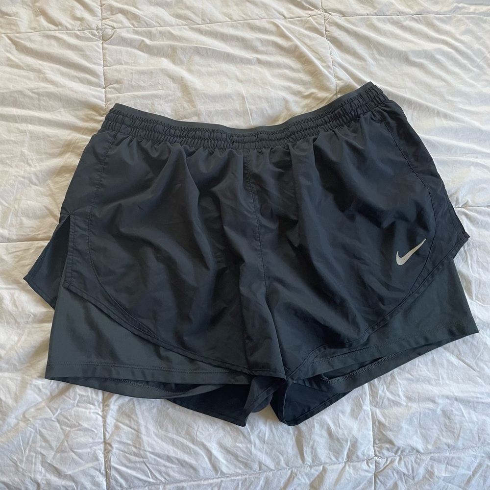 Nike Tempo Luxe Shorts